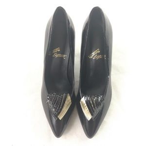 Rush Hour Express Come Heel Point Toe Pumps Heart